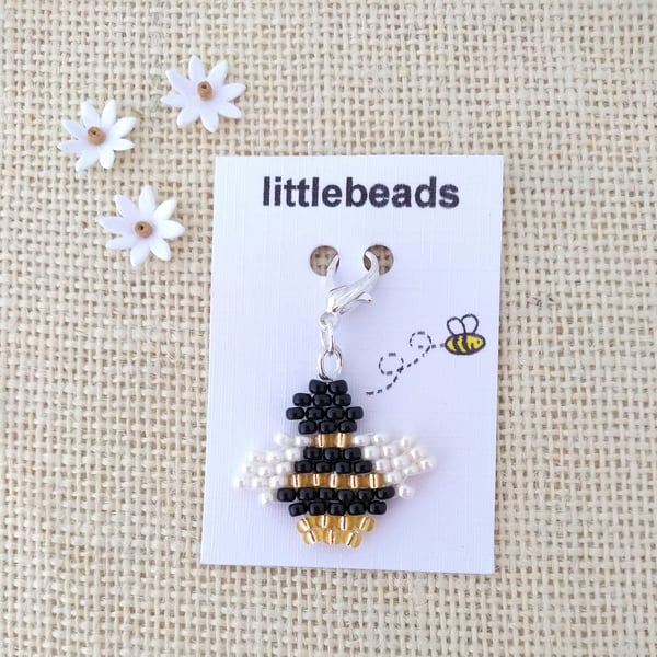 Bee Charm 