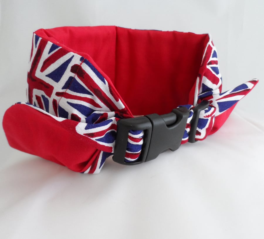 Large Koolneck Cooling Collar - adjustable between 17-24 inches 