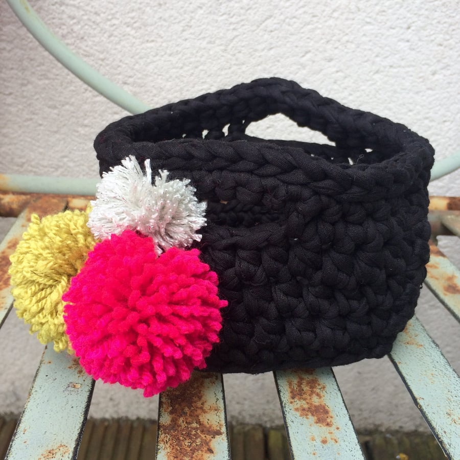 Crochet basket - black with pompoms