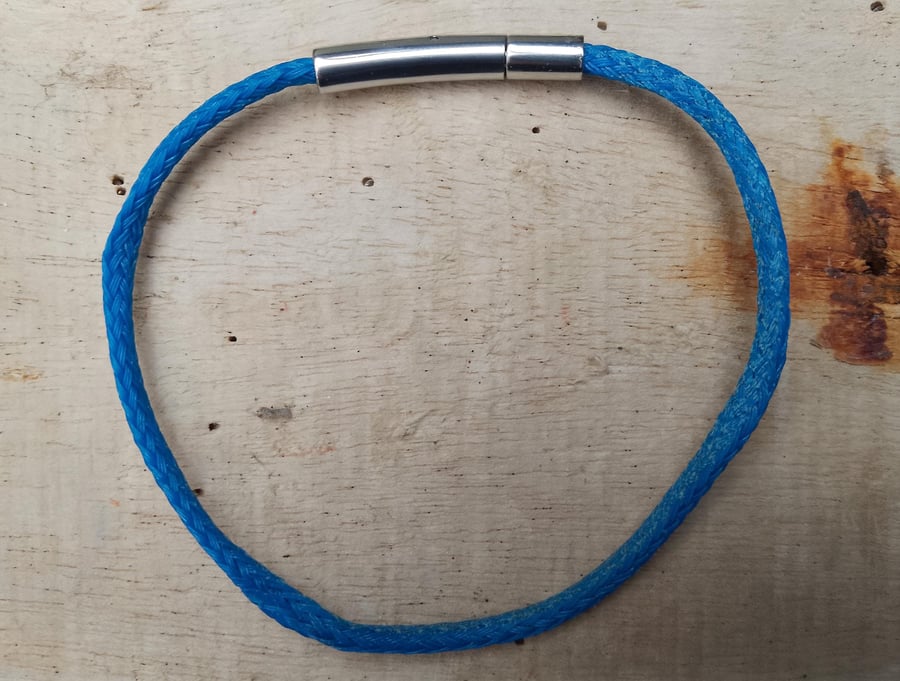 Recycled Cornish Ghost Net Beach Bracelet - Bright Blue