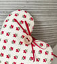 FOLK STYLE RED FLOWERS FABRIC HEART DECORATION - Image 4