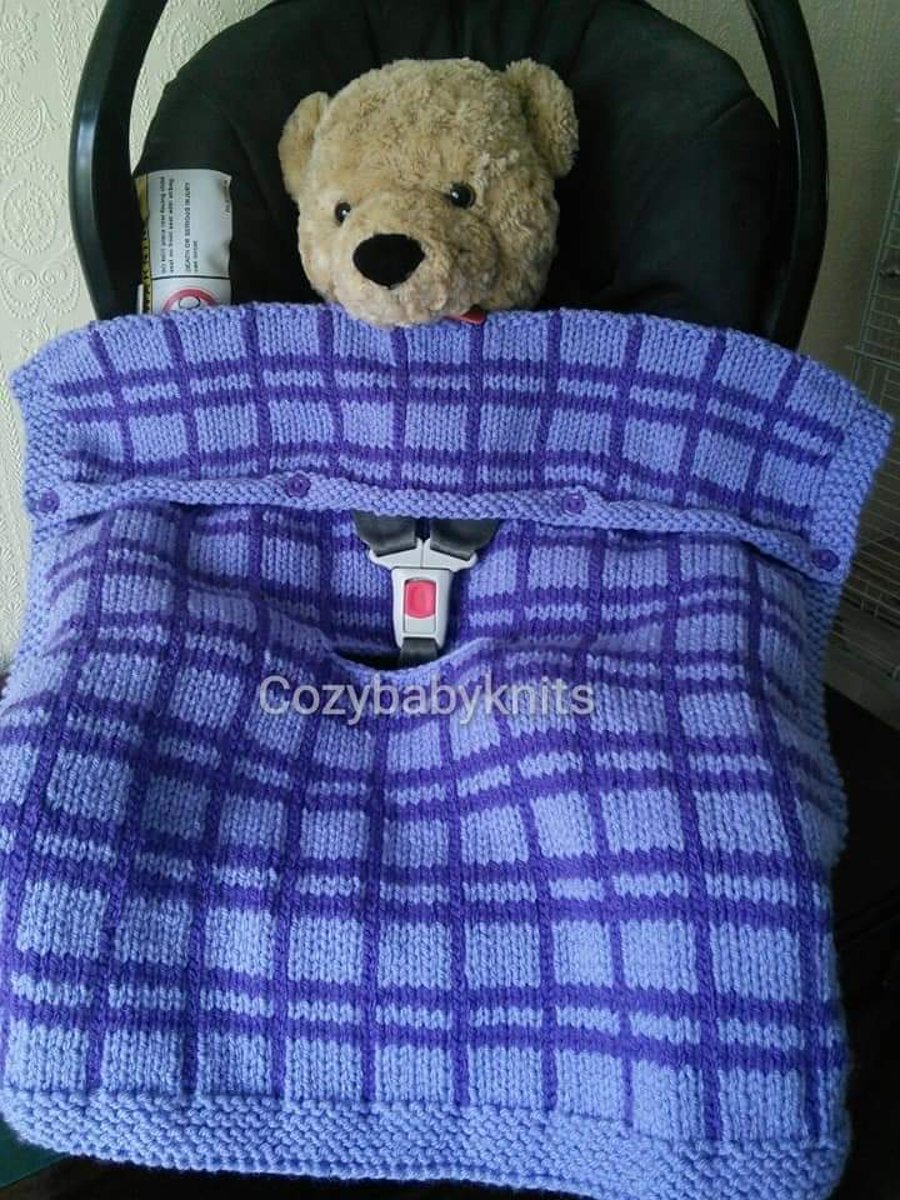 FIRST SIZE BABY CAR SEAT BLANKET