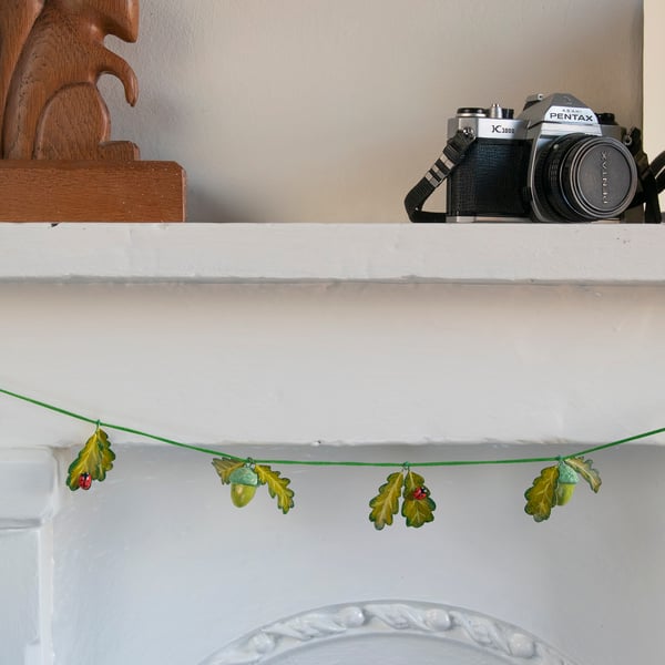 Spring Acorn Garland 