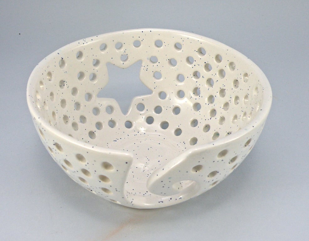 Ceramic Yarn Bowl Knitting Bowl handmade Crochet Bowl Lead free Glaze