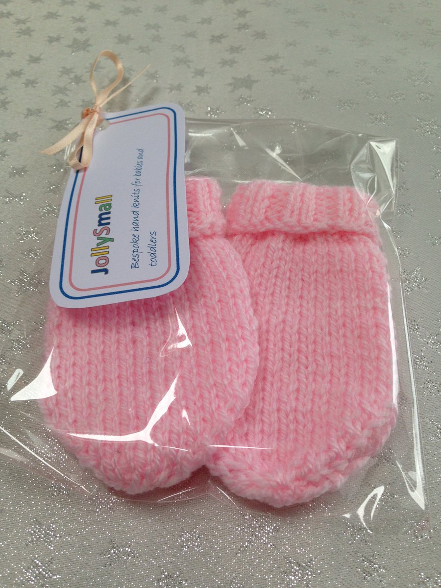 Baby Mittens 0 - 3 months - NOW 10% REDUCTION