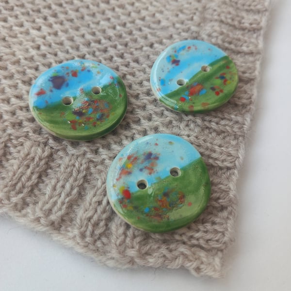 Green, blue and multicolour ceramic buttons. 30mm in diameter, a set of 3. 