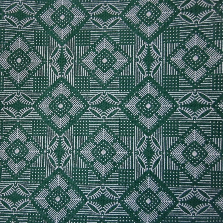 Mid Green Geometric Cotton Fat Quarter