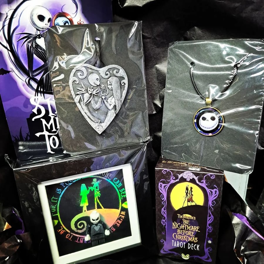 Nightmare Before Christmas Gift Box - Yooperlite Zero Dog Carving, Tarots & more