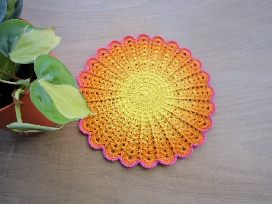 Crochet Yellow and Orange Doily Mat, Placemat, Daisy Centre Piece Mat