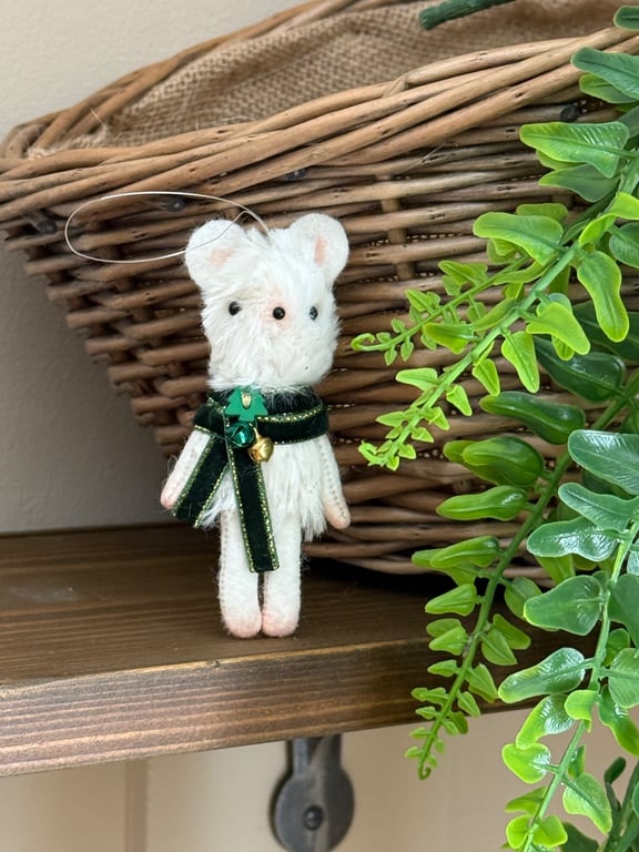 Mouse with Scarf Tiny Art Doll Green