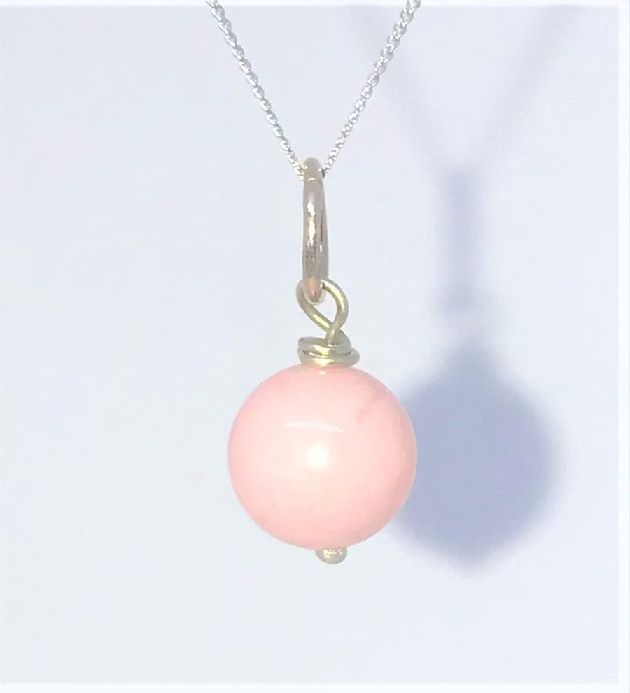 Pink Opal 9ct white gold pendant necklace jewellery