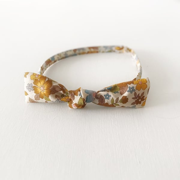 Alice Band in Autumn Shades With Bow Embellishment