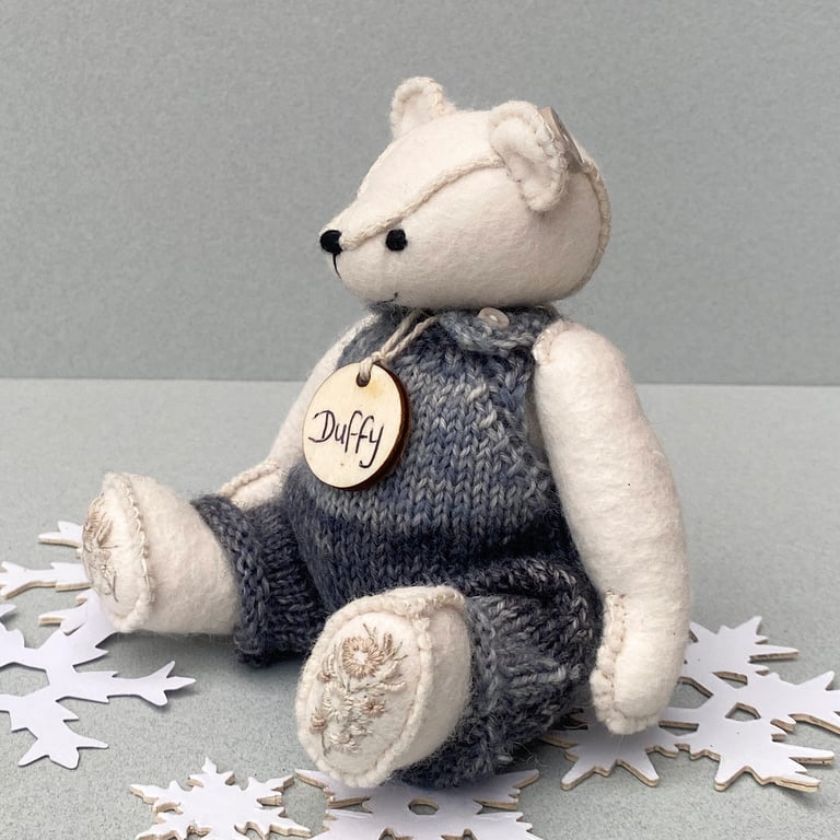Winter Dressed collectable teddy bear, cute OOAK artist bears, felt bear 