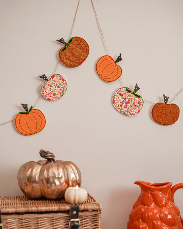Pumpkin Garland