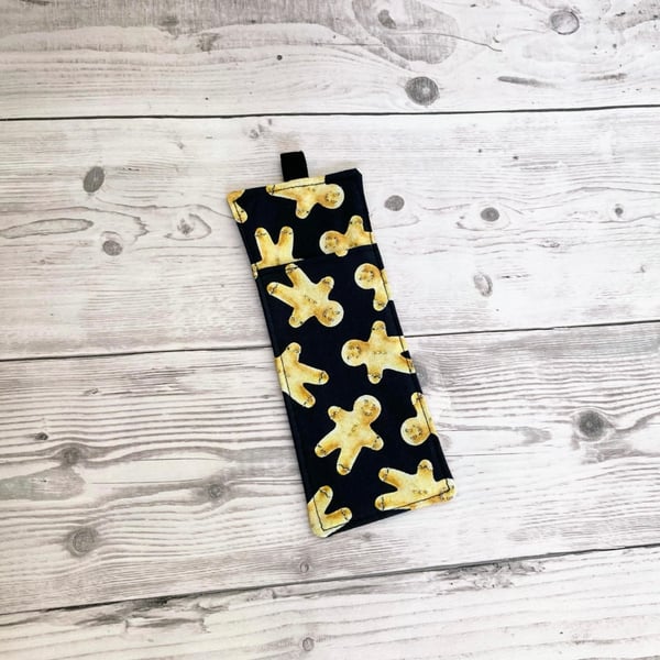 Christmas Gingerbread Men Double Sided Glasses and Pen Holder for Lanyards. 