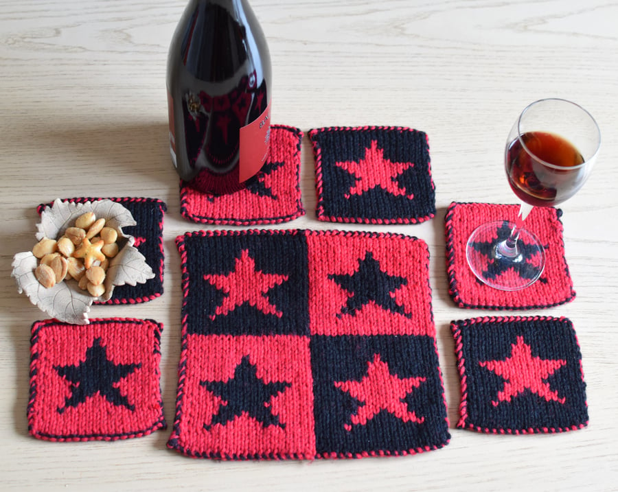 Knitting Pattern for Star Coasters and Table Mat.  Digital Pattern