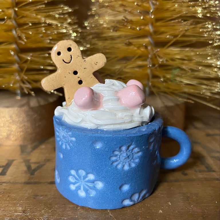 Gingerbread man in a mug standing decoration blue mug