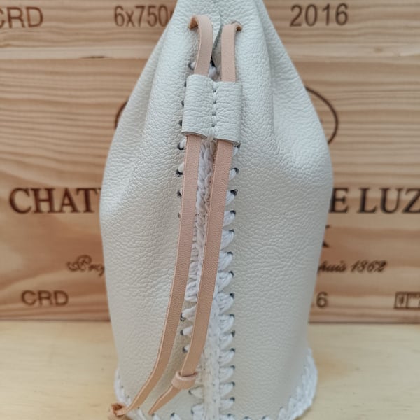 Real leather white belt pouch 