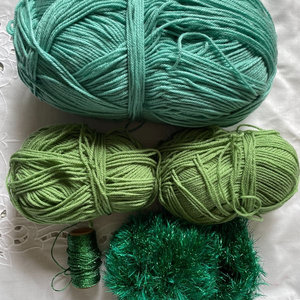 Green yarn Bundle Aran DK Yarn Women's Institute Acrylic yarn Knitting Crochet
