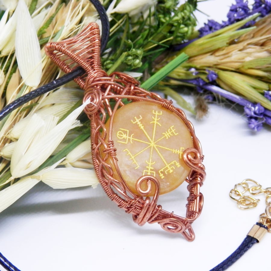 Viking Style Yellow Aventurine Vegvisir Necklace