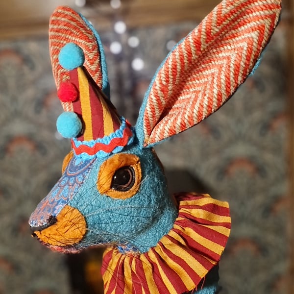 Faux hare head wall mount circus hare with hat & ruff - Mr Barnum