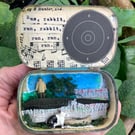 Diorama. Vintage tin. Run rabbit. Nursery rhyme. Nature. Keepsake 