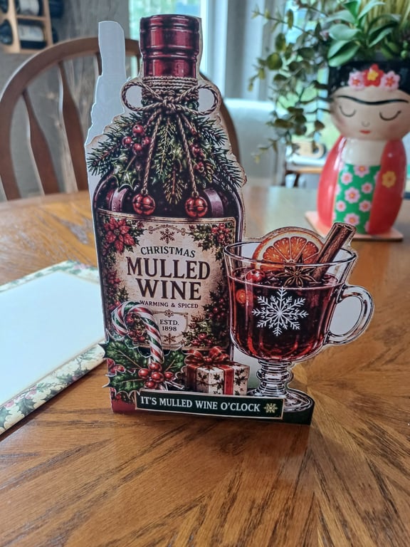 Christmas card Mulled wine o'clock