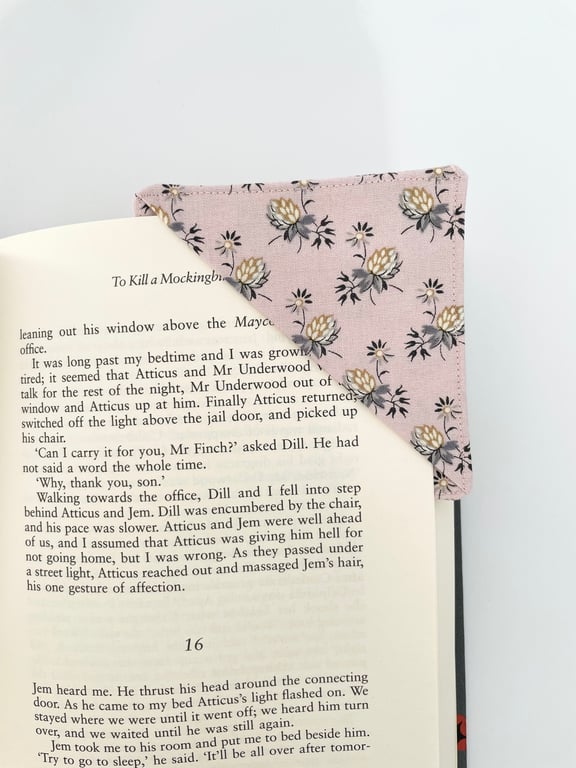 Pink & Silver Flower Corner Bookmark