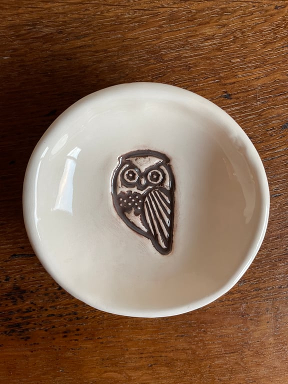 Ceramic owl trinket dish