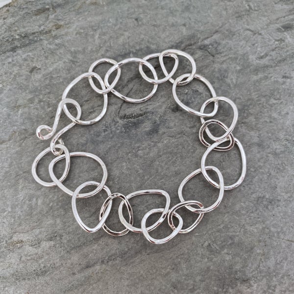Hammered silver chain bracelet with raindrop shaped links