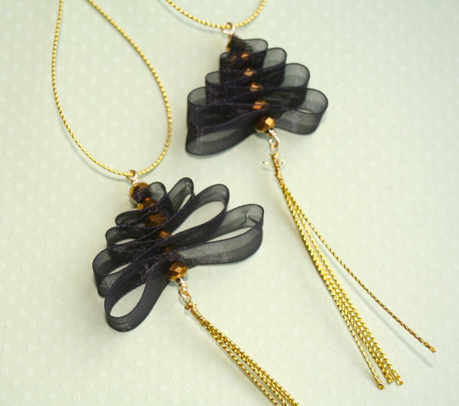 Ribbon and bead Christmas tree decoration