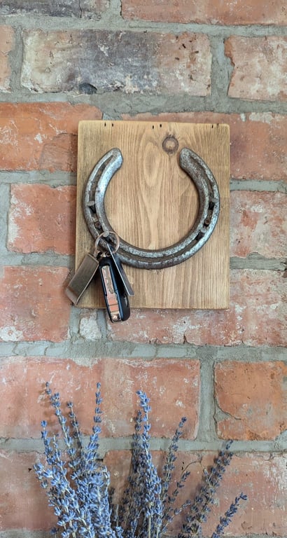 Unique key rack