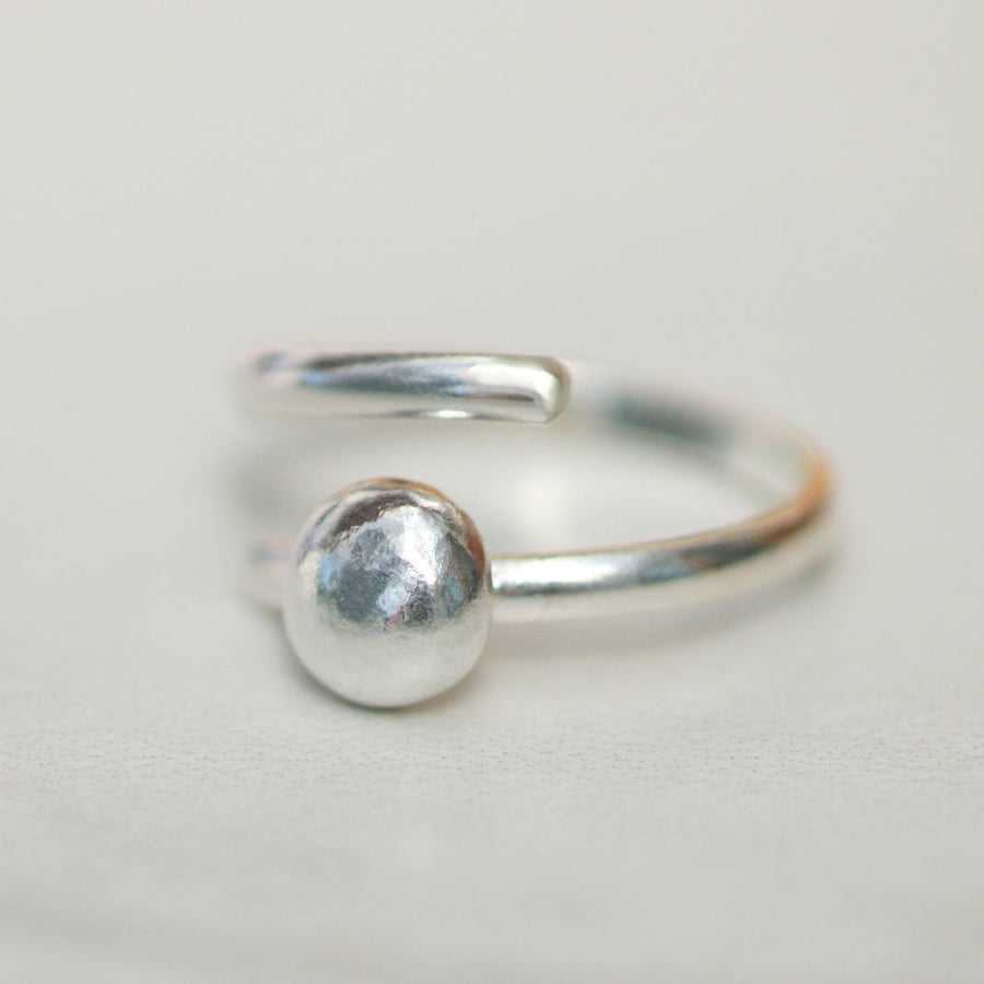 Adjustable silver ring with pebble - eco silver ring - thumb ring