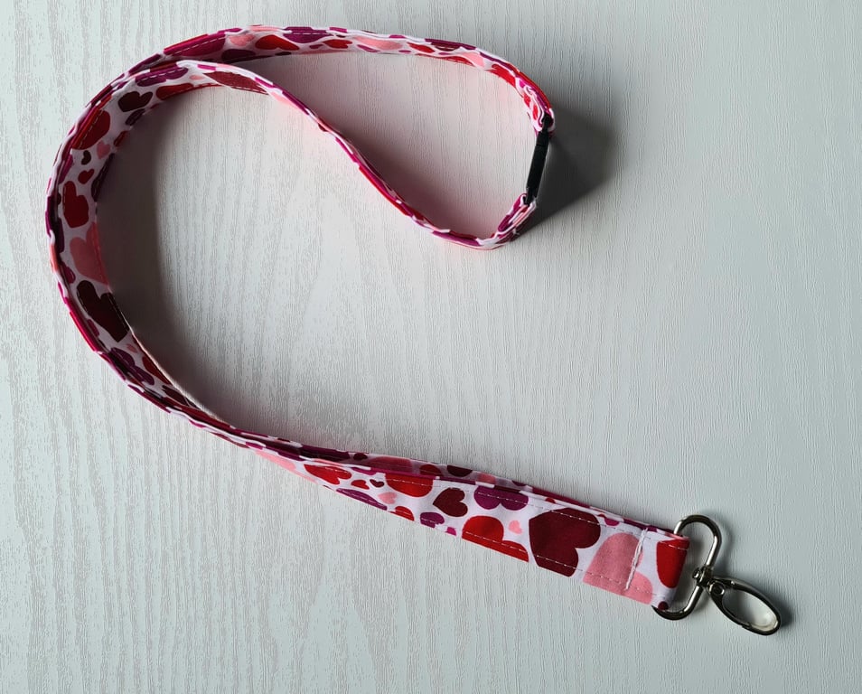 Handmade Cotton Lanyard with Clip Red Pink Hearts, Safety Catch (19" Length)