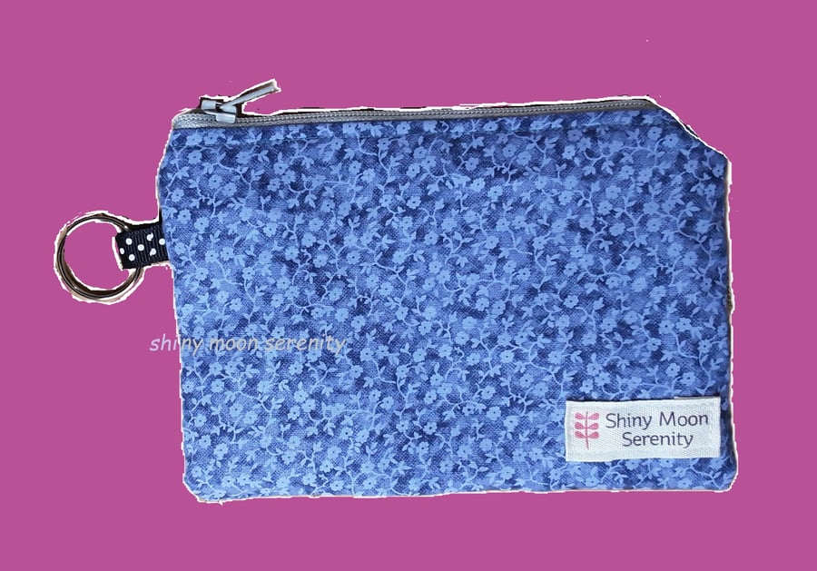 Pouch Blue with small Flower Print