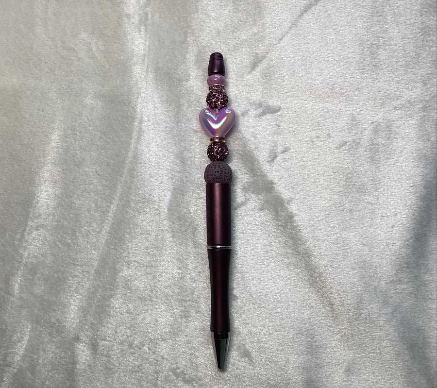 Beaded pen