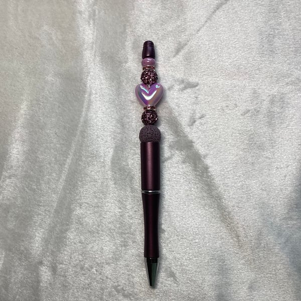 Beaded pen