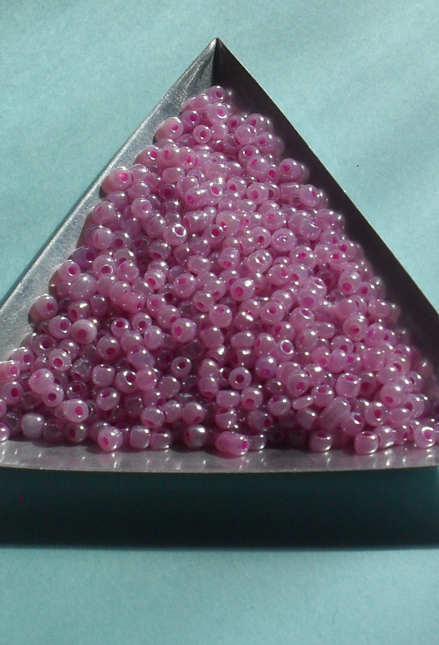 10g Glass Seed Beads - 3mm - Pink