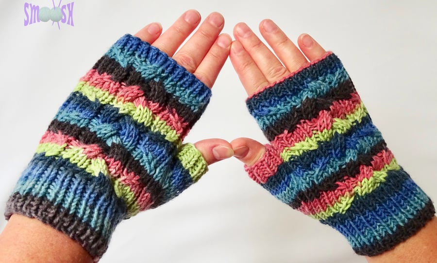 Fingerless Mitts: Sunset Stripe