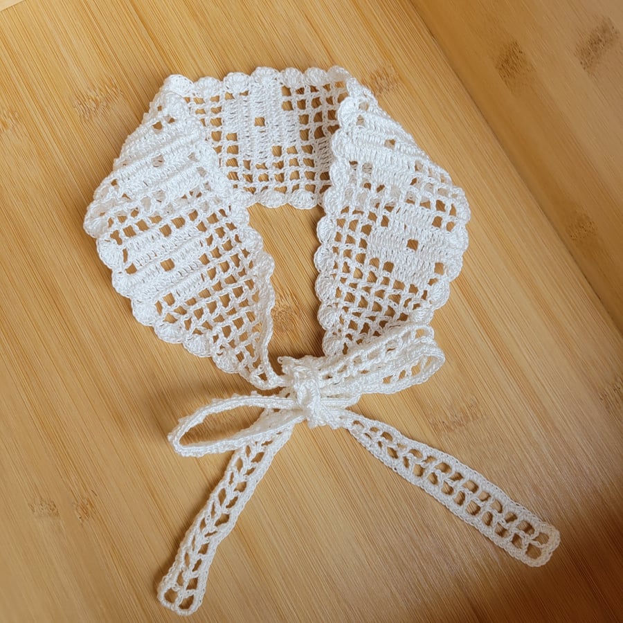 Hand–Crocheted Lace Headband