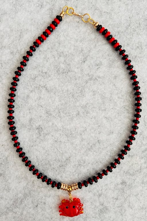 Red, Black & a Little Bit of Beachy Fun necklace
