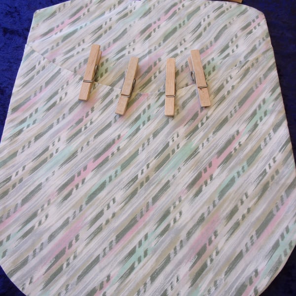 Large Peg Bag (pegs not included) 