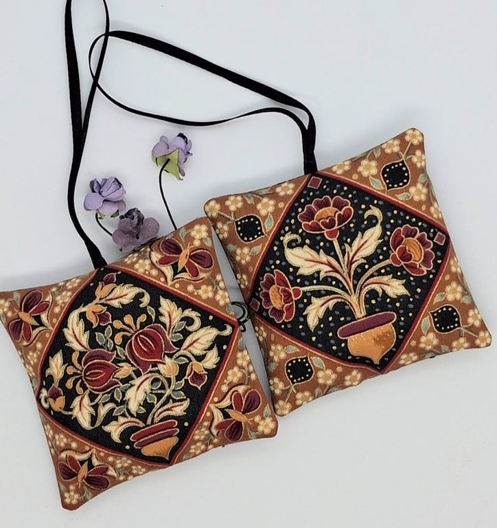 Tudor motive lavender bags  17 19PM