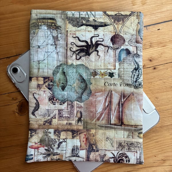 Ocean Theme Print Quilted Fabric I-Pad Sleeve 