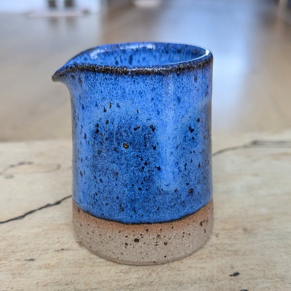 Diddy blue speckled jug