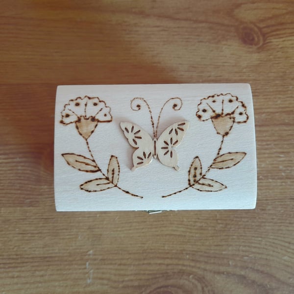 Floral Engraved Keepsake Box: Handmade Wooden Jewelry Storage.