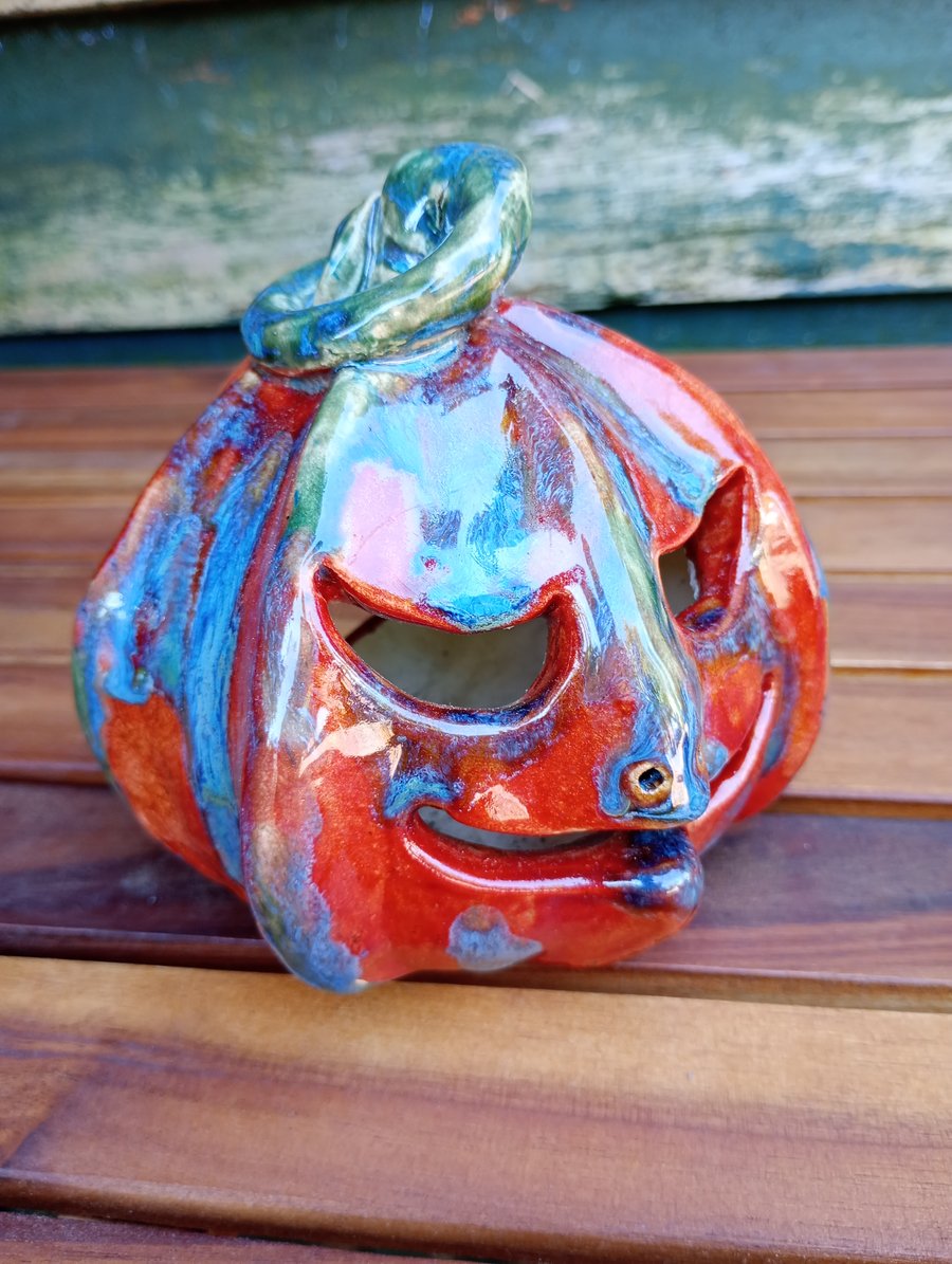 Pumpkin tea light lantern. Halloween lantern