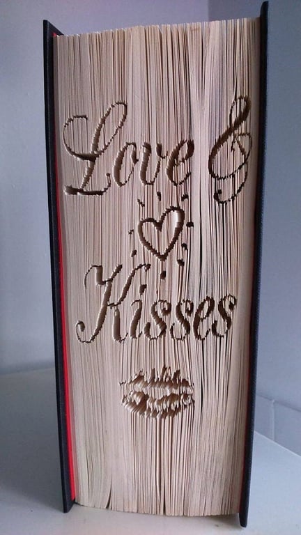 Love & Kisses CUT & FOLD Book Folding pattern - EMAILED PDF PATTERN