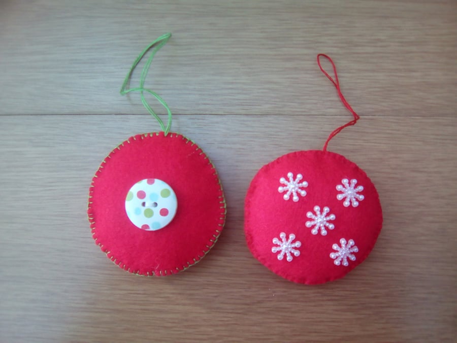 Set of 2 Felt Tree Decorations