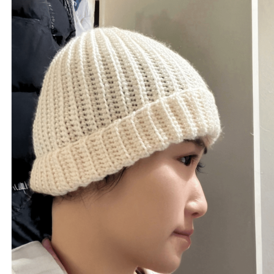 Adult female beanie hat 